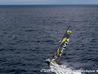 A quatre jours de l'arrivée