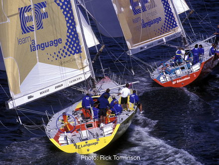 De très nombreuses heures de navigation bord à bord pour tester les voiles avant la Whitbread De très nombreuses heures de navigation bord à bord pour tester les voiles avant la Whitbread