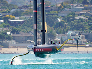 Finale Prada Cup : Luna Rossa Prada Pirelli remporte la première journée avec 2 victoires