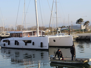 Mise à l'eau du Windelo 50, catamaran éco-responsable
