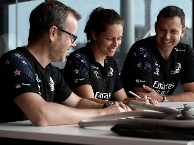 Dan Bernasconi, Elise Beavis et Tim Meldrum Nautisme Article