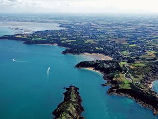 Escale en Bretagne : les dix ports incontournables