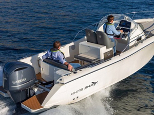 White Shark devient partenaire officiel Yamaha