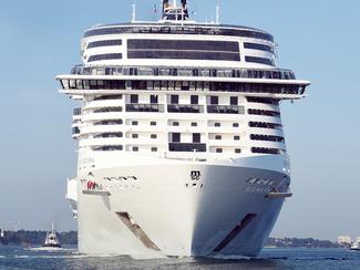Le nouveau paquebot géant MSC Virtuosa quitte...