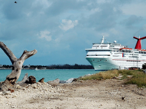 Aux Etats-Unis, les fans de croisières espèrent bientôt retourner en mer