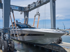 ISA Super Sportivo 100ft GTO a été mis à l'eau