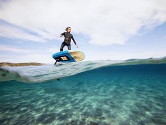 E-Foil : voler sur l'eau... un incroyable...