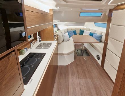 Un bateau destiné à la croisière Nautisme Article