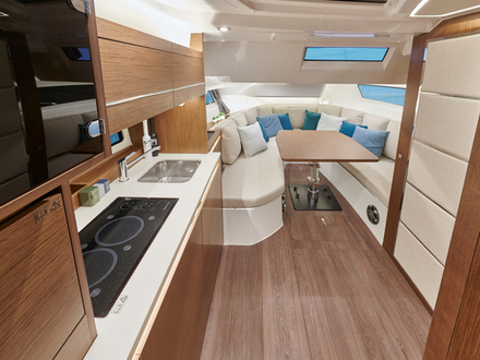 Un bateau destiné à la croisière Un bateau destiné à la croisière