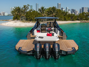 43wallytender X de Wally, nouvelle version premium hors-bord du 43wallytender