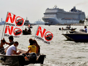 Covid : Venise rouvre sa lagune aux croisières dans une ambiance polémique