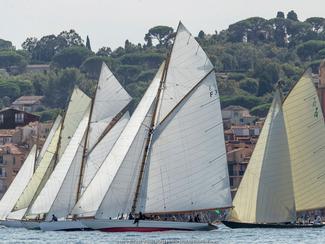 Les Voiles de Saint-Tropez : 40 ans de...