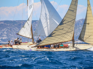 Les Voiles du Vieux-Port : l'âge d'or du Yachting envoute la rade de Marseille !