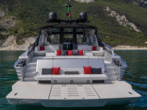 ISA Super Sportivo 100ft GTO M/Y Aldabra : nouvelle fusée du chantier italien !