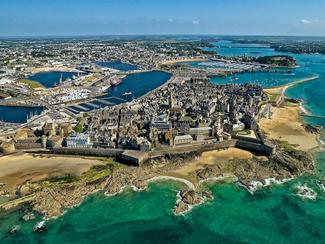 Saint-Malo : embarquez pour la première...