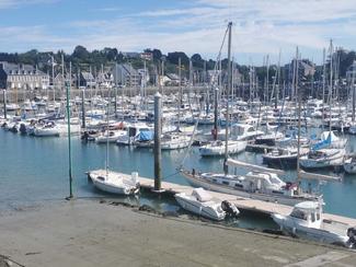 Port de Dahouët, étape privilégiée entre le...