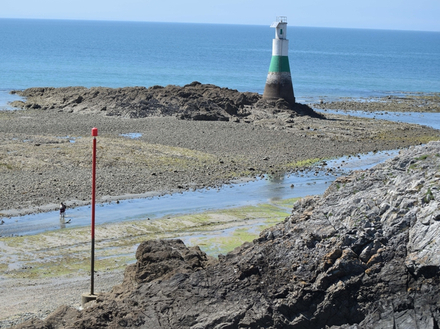 Entrée du chenal à marée basse