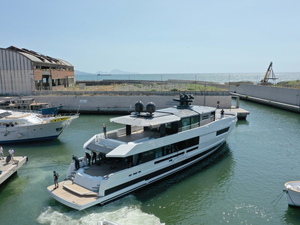 Arcadia Yachts : lancement de la 5e coque de l'A115, navire amiral du chantier