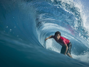 JO-2020 - Florès: 'le surf c'est l'aventure', être aux JO c'est 'plutôt cool'