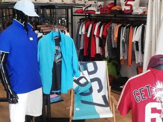 Dock 21, la nouvelle boutique cannoise de...