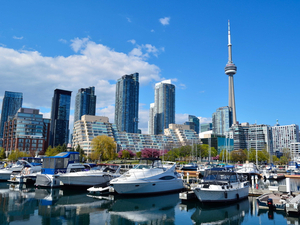 Le Canada va rouvrir ses frontières pour les voyageurs vaccinés