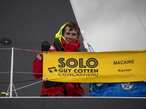 Xavier Macaire (Groupe SNEF) remporte la 45ème édition de la Solo Guy Cotten 2021