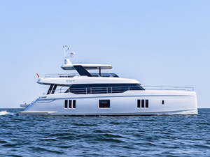 80 Sunreef Power Kokomo : une plage privée