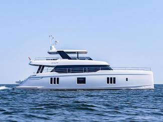 80 Sunreef Power Kokomo : une plage privée