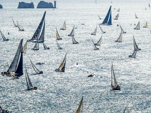 Fastnet 2021: 350 bateaux s'élancent dans la Manche, mais pas Bestaven