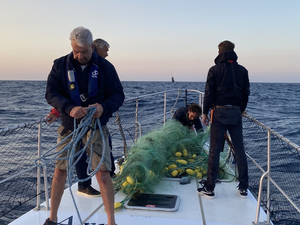 Le bizuth anglais David Paul repart hors course vers Lorient