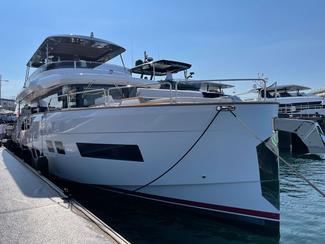 Le nouveau Sirena 68 a fait ses débuts...