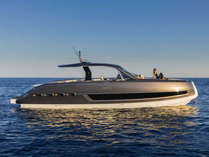 TT460, style et performance pour le flagship d'Invictus