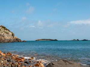 Les îles de Guernesey accueillent les Français avec de nouvelles conditions