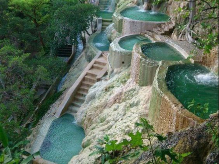 Les grottes de Tolantongo, Mexique