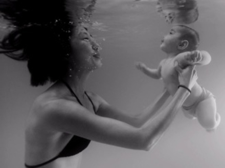 Leina Sato et son fils Leina Sato et son fils