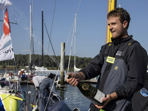 Sacré champion de France élite de course au Large, Tom Laperche suit le sillage des plus grands marins