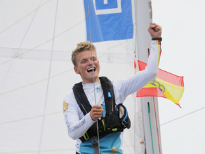 Mini Transat EuroChef 2021 : Melwin Fink (920 – SIGNFORCOM), premier Série à Santa Cruz de La Palma