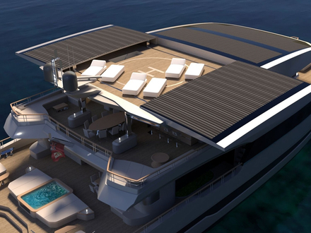 Le fly deck dispose lui de plus d'espace pour les bains de soleil, d'un bar, d'un second poste de pilotage et d'un espace sous les panneaux solaires coulissants qui peut être utilisé comme héliport. Le fly deck dispose lui de plus d'espace pour les bains de soleil, d'un bar, d'un second poste de pilotage et d'un espace sous les panneaux solaires coulissants qui peut être utilisé comme héliport.