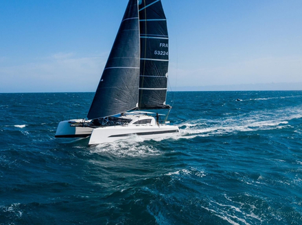 S'aligner au départ de la Route du Rhum est une évidence pour Roland Jourdain qui a participé à trois reprises et réussi l'exploit de s'imposer par deux fois - 2006 et 2010 - en IMOCA. 