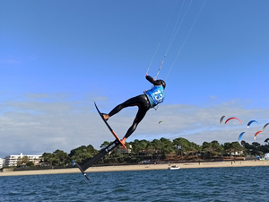 Belle entrée en matière pour la 3e étape de l'Engie Kite Tour à Arcachon