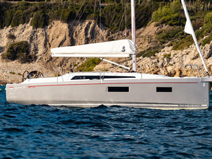 Oceanis 34.1 : croiseur polyvalent et moderne
