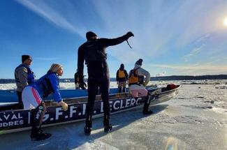 Le canot à glace : l'expérience hivernale ultime au Québec