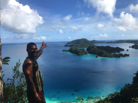 Bay of Island, Fiji. Etes-vous bien sûr qu'il y a assez d'eau sous votre quille dans ce mouillage paradisiaque ?  Bay of Island, Fiji. Etes-vous bien sûr qu'il y a assez d'eau sous votre quille dans ce mouillage paradisiaque ?