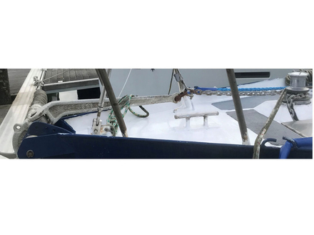On ne met pas longtemps à trouver les maillons les plus faibles sur ce bateau costaud ! On ne met pas longtemps à trouver les maillons les plus faibles sur ce bateau costaud !