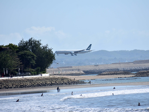 A Bali, les touristes qui ne respectent pas les mesures sanitaires risquent l'expulsion