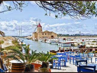 Escale sous le soleil de Marsala, la Sicile à...