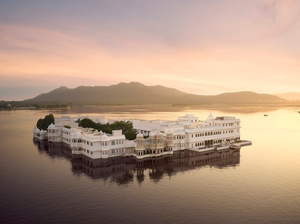 4 hôtels de luxe flottants à couper le souffle 