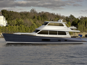 Grand Banks présente son nouveau naviral amiral, le GB85, au Palm Beach Boat Show