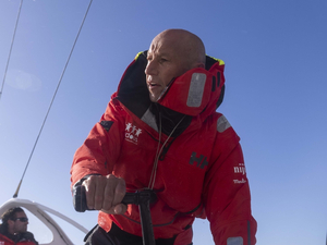 Armel Tripon et « Les P'tits Doudous » en quête de partenaires pour financer leur IMOCA en carbone déclassé