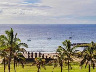 Pâques, la tentation de l'île